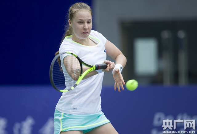 业产生了深 业产生了深